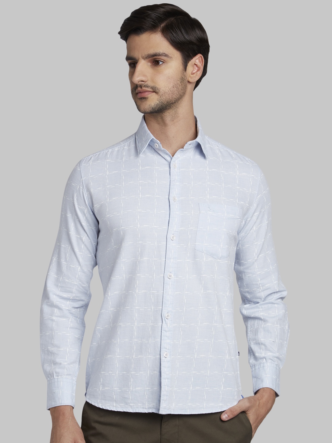 

Parx Men Blue Slim Fit Checked Casual Shirt