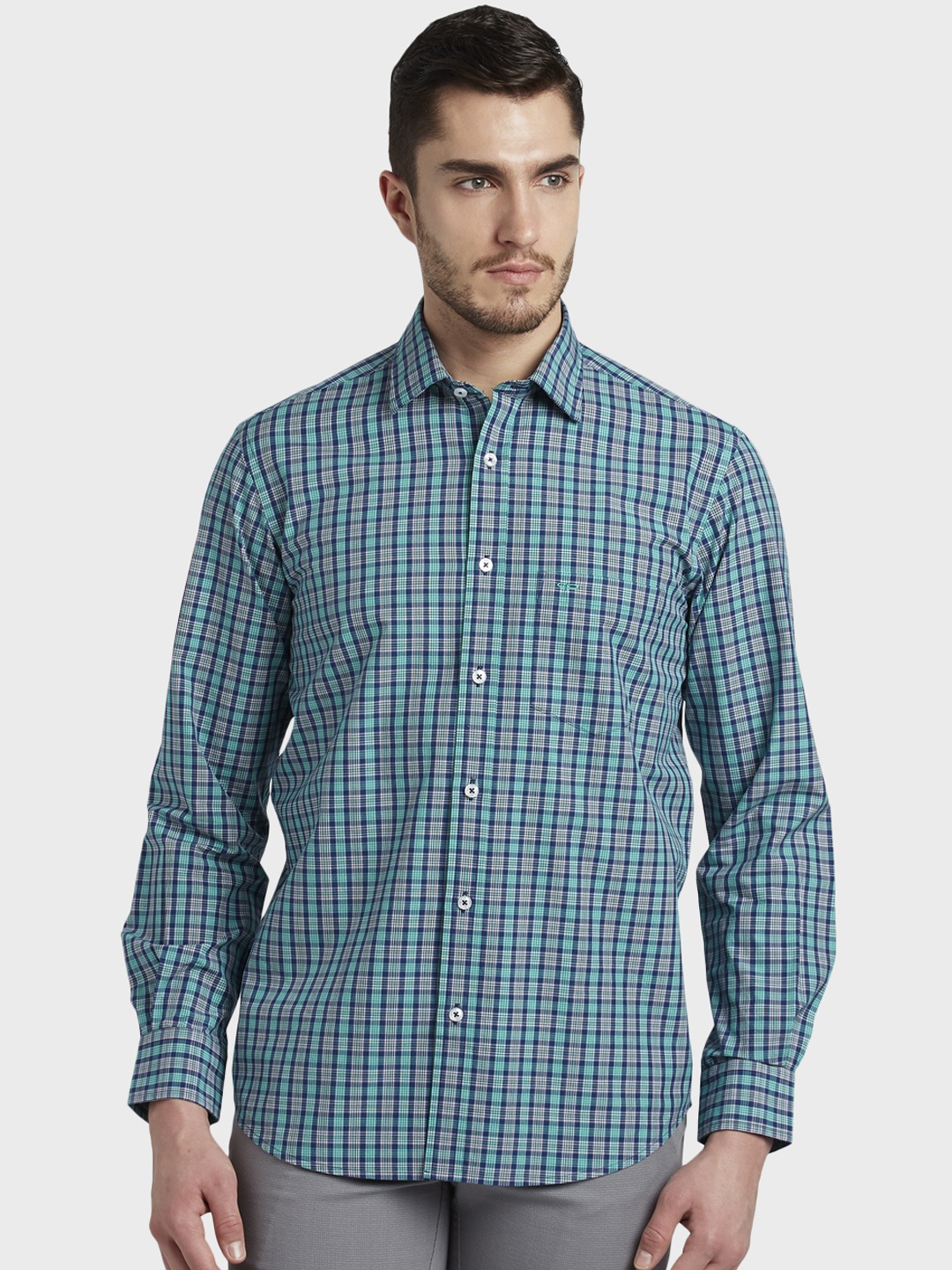 

ColorPlus Men Green & Blue Tailored Fit Checked Casual Shirt