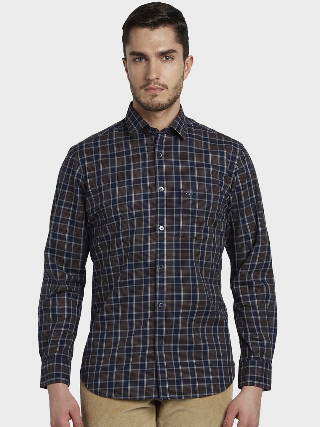 

ColorPlus Men Brown & Navy Blue Tailored Fit Checked Casual Shirt