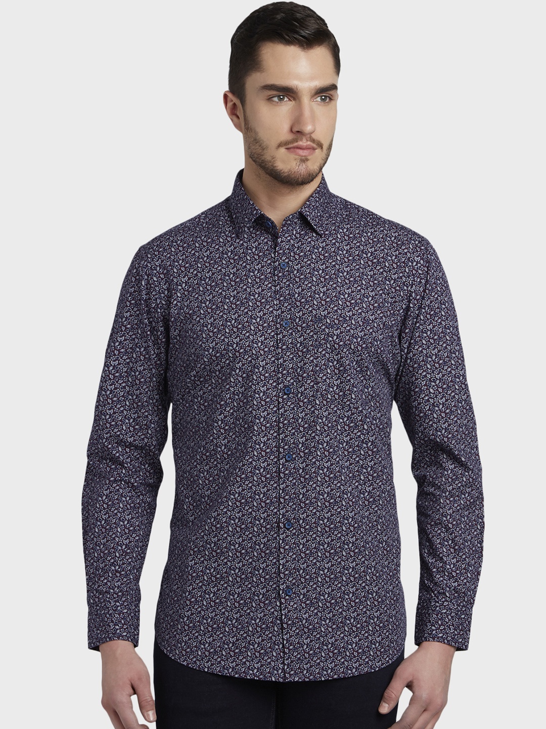 

ColorPlus Men Red & Blue Tailored Fit Printed Casual Shirt