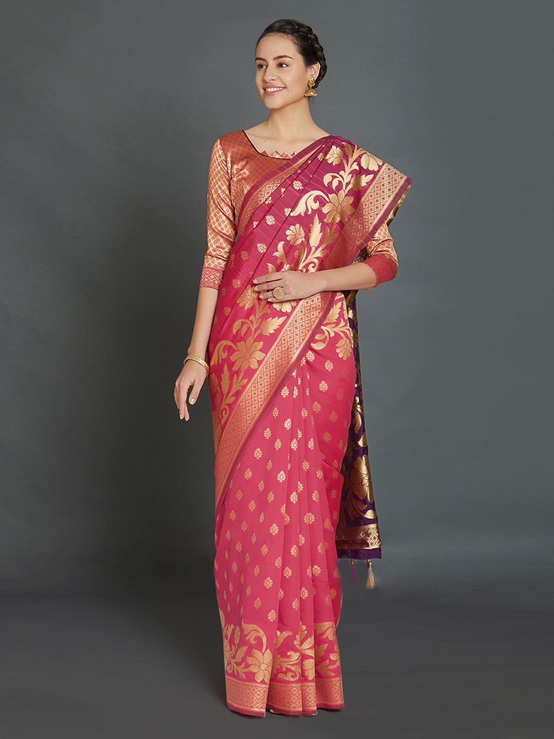 

Mitera Pink & Purple Silk Blend Woven Design Kanjeevaram Saree