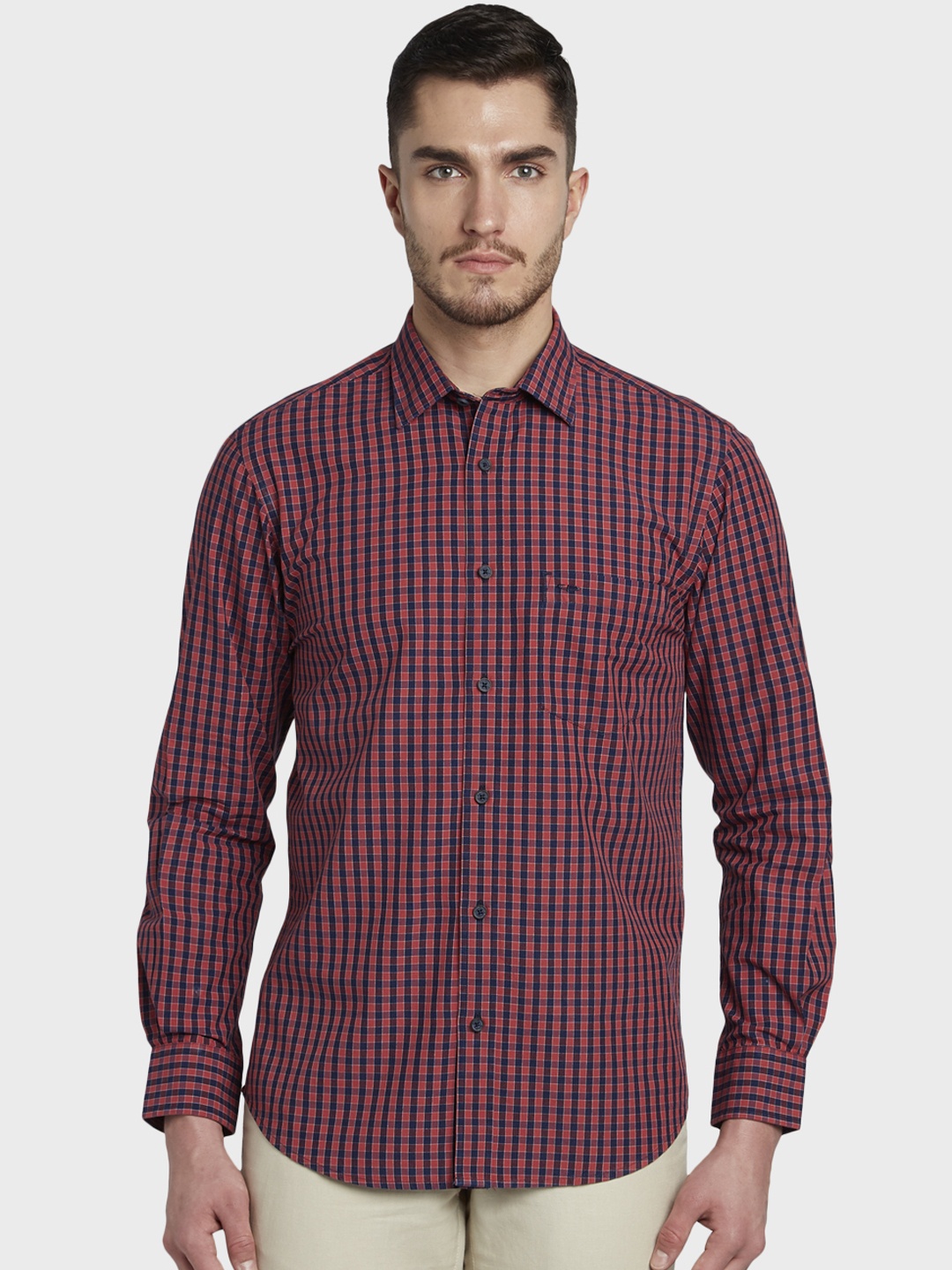 

ColorPlus Men Red & Navy Blue Tailored Fit Checked Casual Shirt