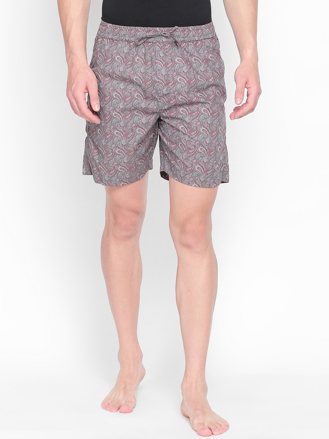 

beevee Men Grey & Off-White Printed Lounge Shorts