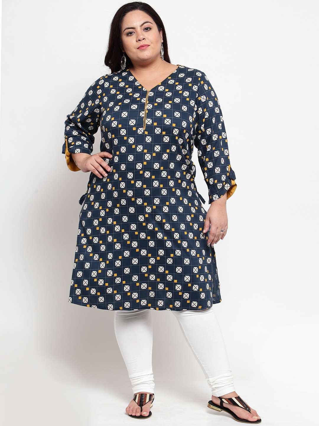 

plusS Women Blue Printed Straight Kurta