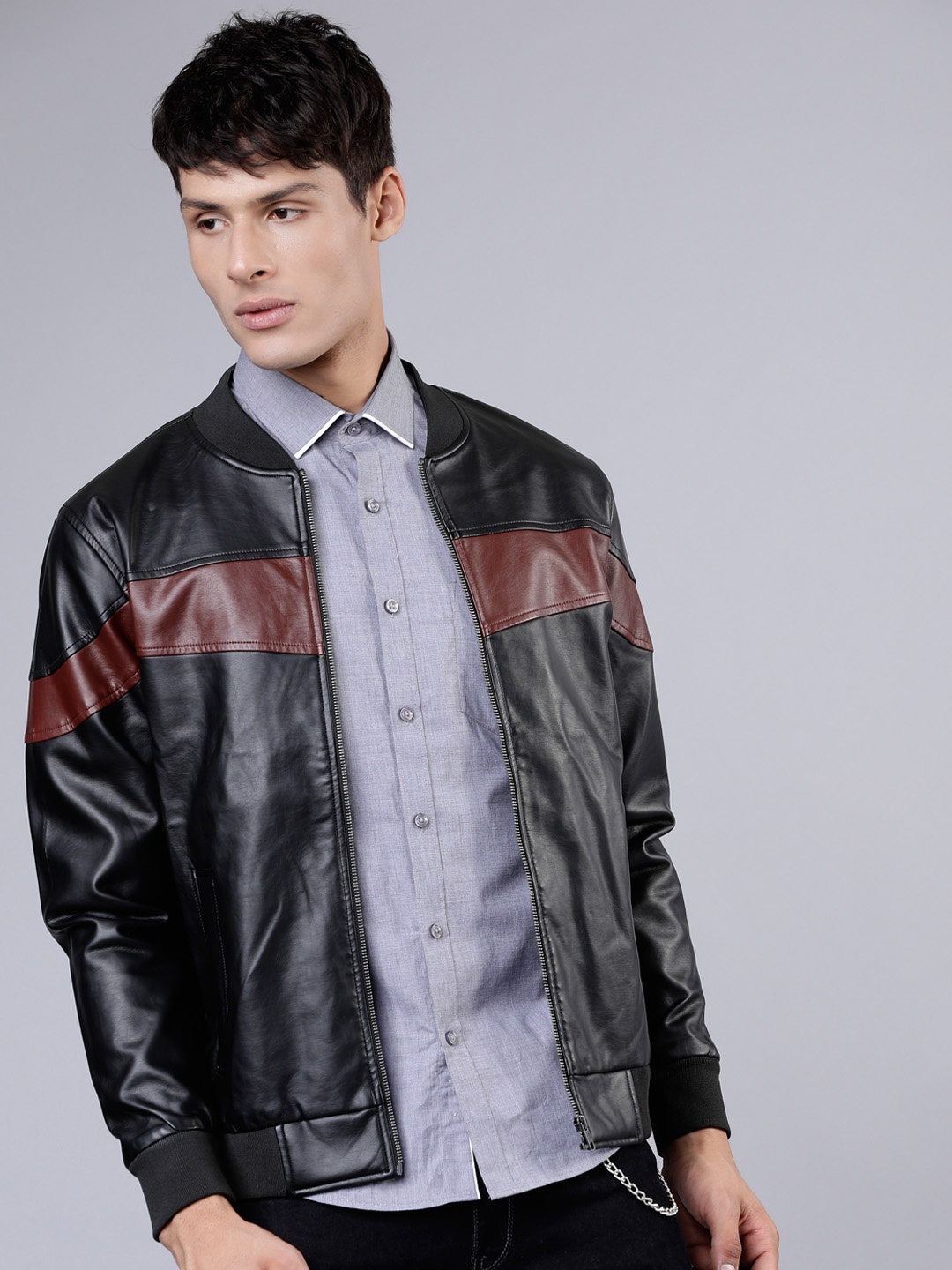 

HIGHLANDER Men Black & Burgundy Colourblocked Bomber Jacket