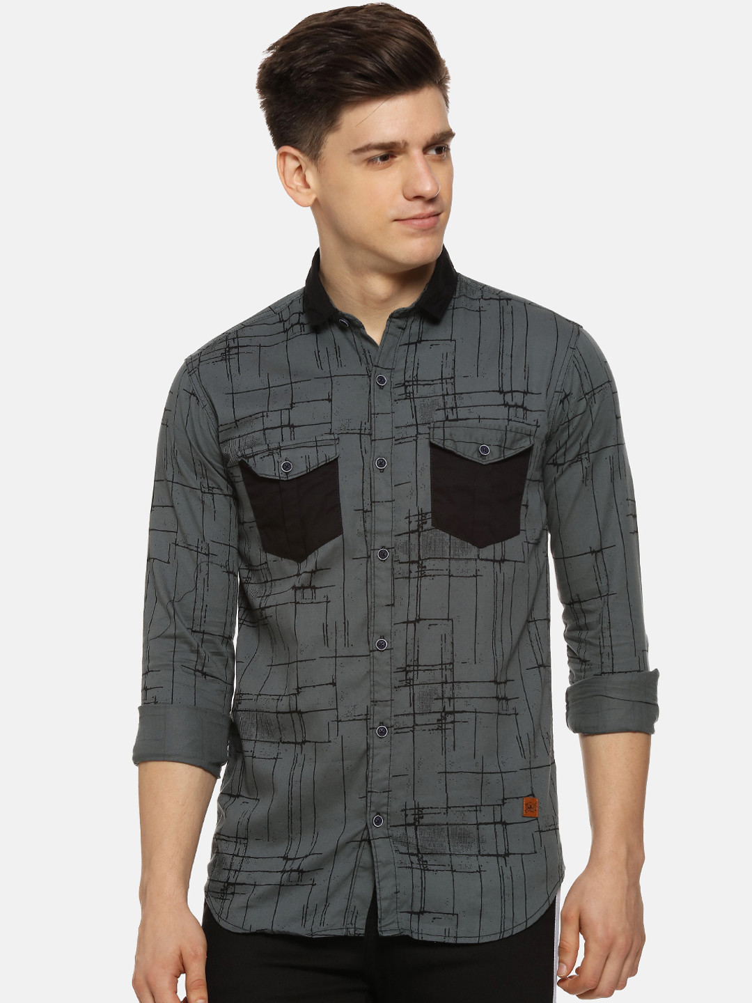 

Campus Sutra Men Grey & Black Regular Fit Printed Casual Shirt