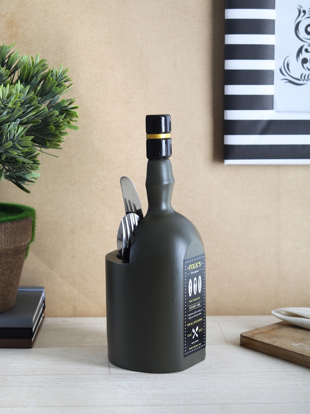 

EK DO DHAI Grey Printed Bottle Cutlery Holder