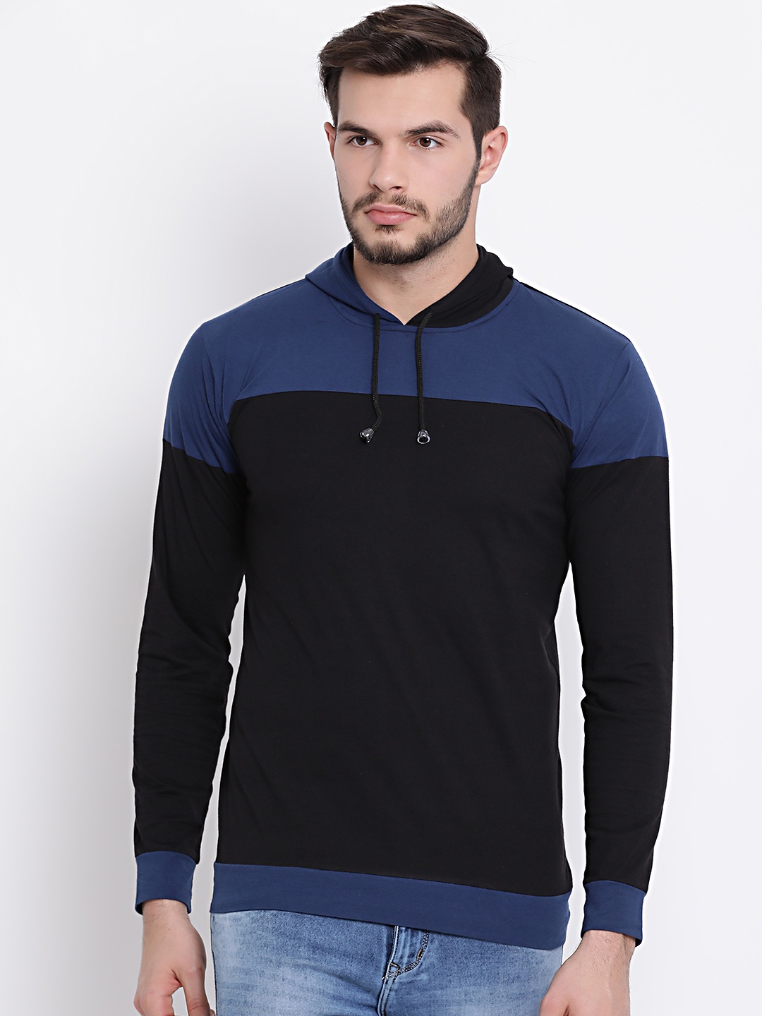 

VIMAL JONNEY Men Black & Blue Colourblocked Hooded T-shirt