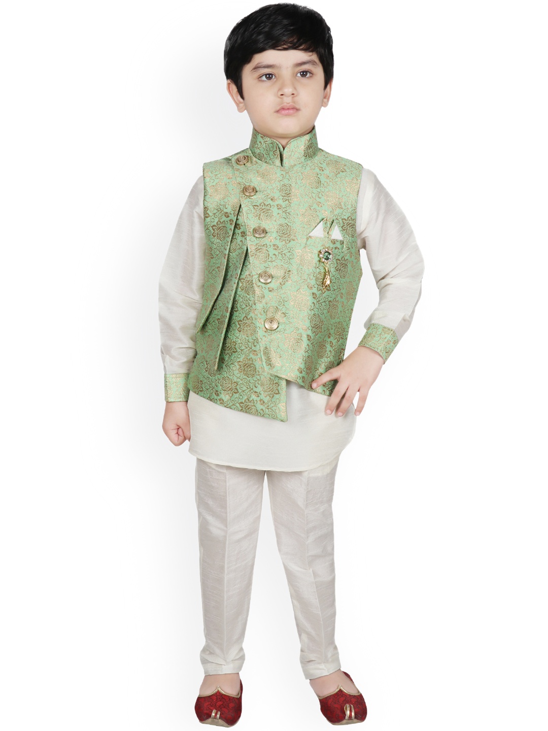 

SG YUVRAJ Boys White & Green Solid Pathani Kurta with Trousers & Jacket