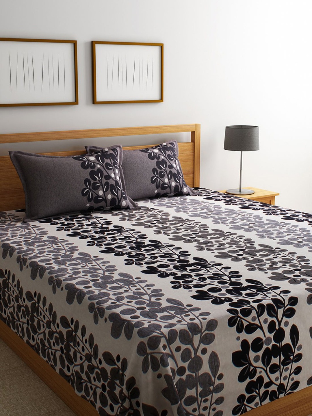 

ROMEE Black & Grey Printed 180TC Double Bed Cover with 2 Pillow Covers