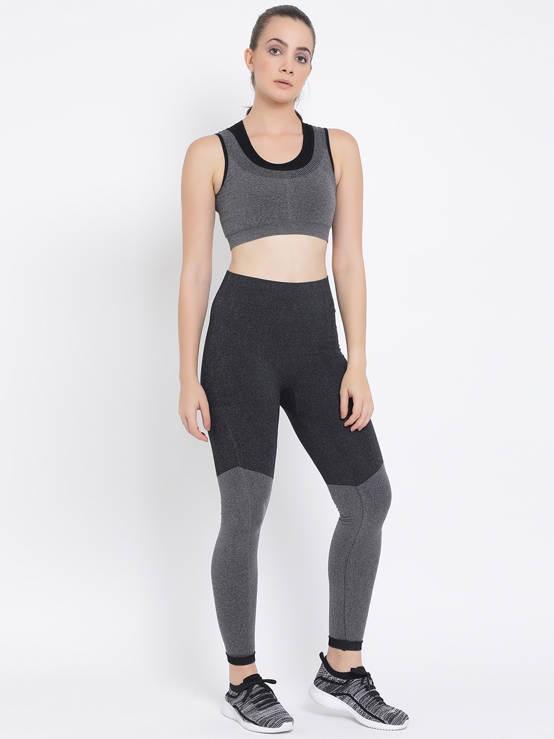 

Clovia Women Grey & Black Colourblocked Tracksuit