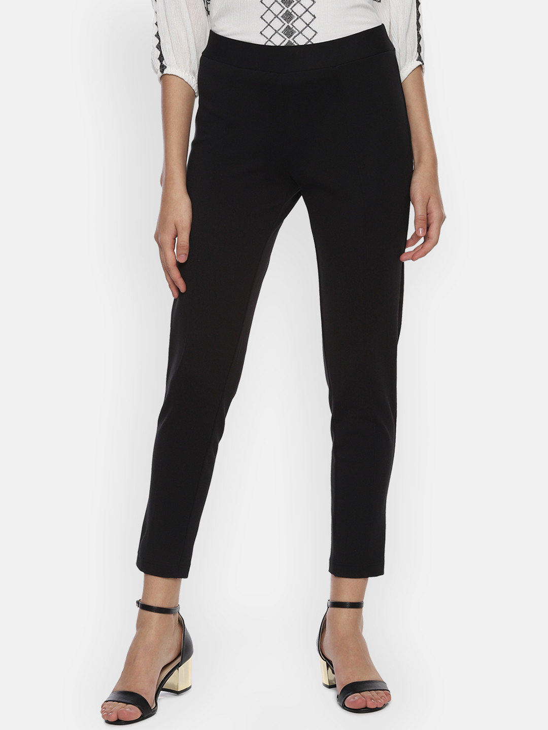 

Allen Solly Woman Women Black Regular Fit Solid Regular Trousers