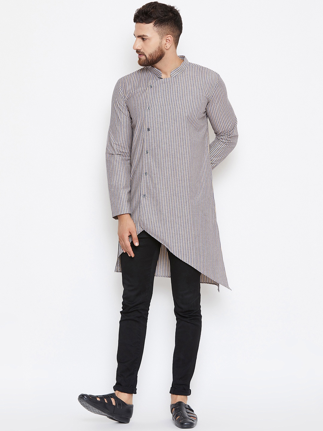 

even Men Grey & White Striped Straight Kurta