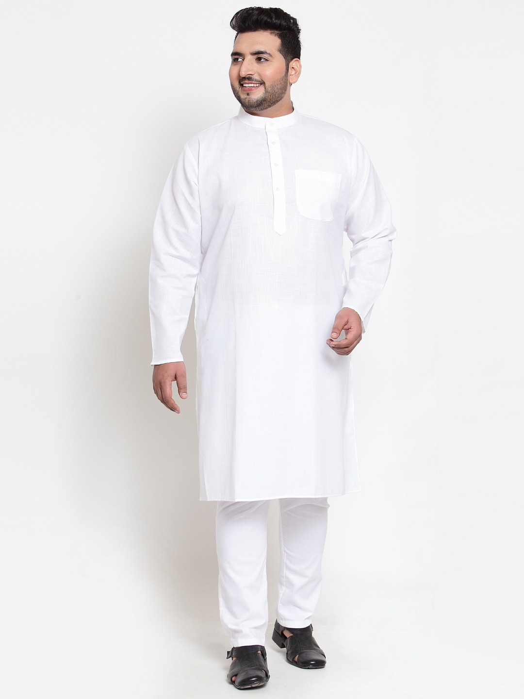 

plusS Men White Solid Kurta with Pyjamas