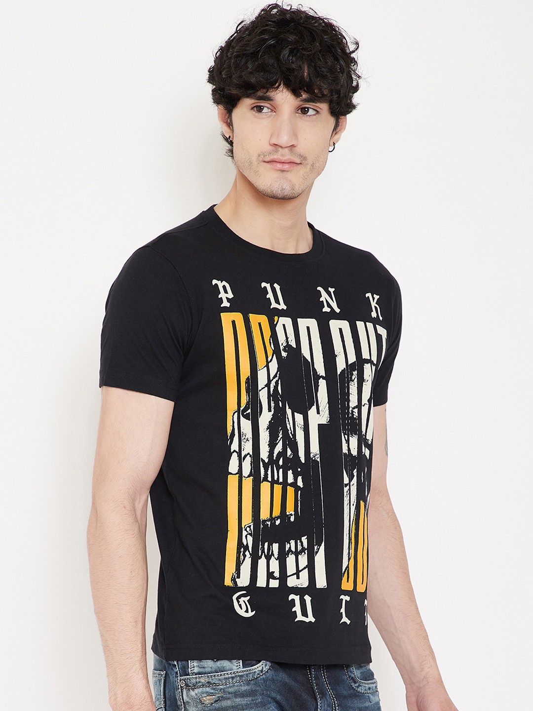 

PUNK Men Black Printed Round Neck T-shirt