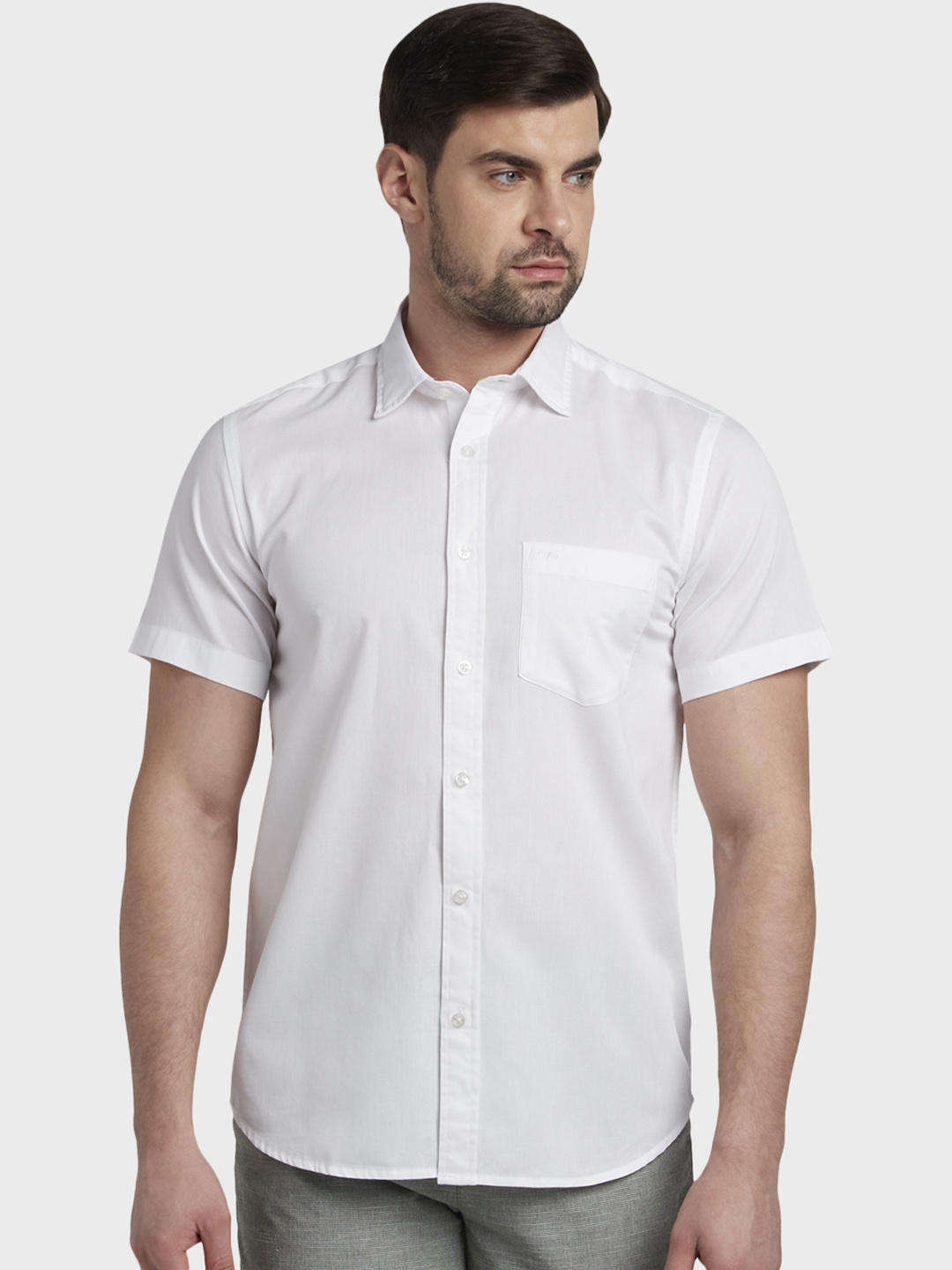 

ColorPlus Men White Slim Fit Solid Casual Shirt