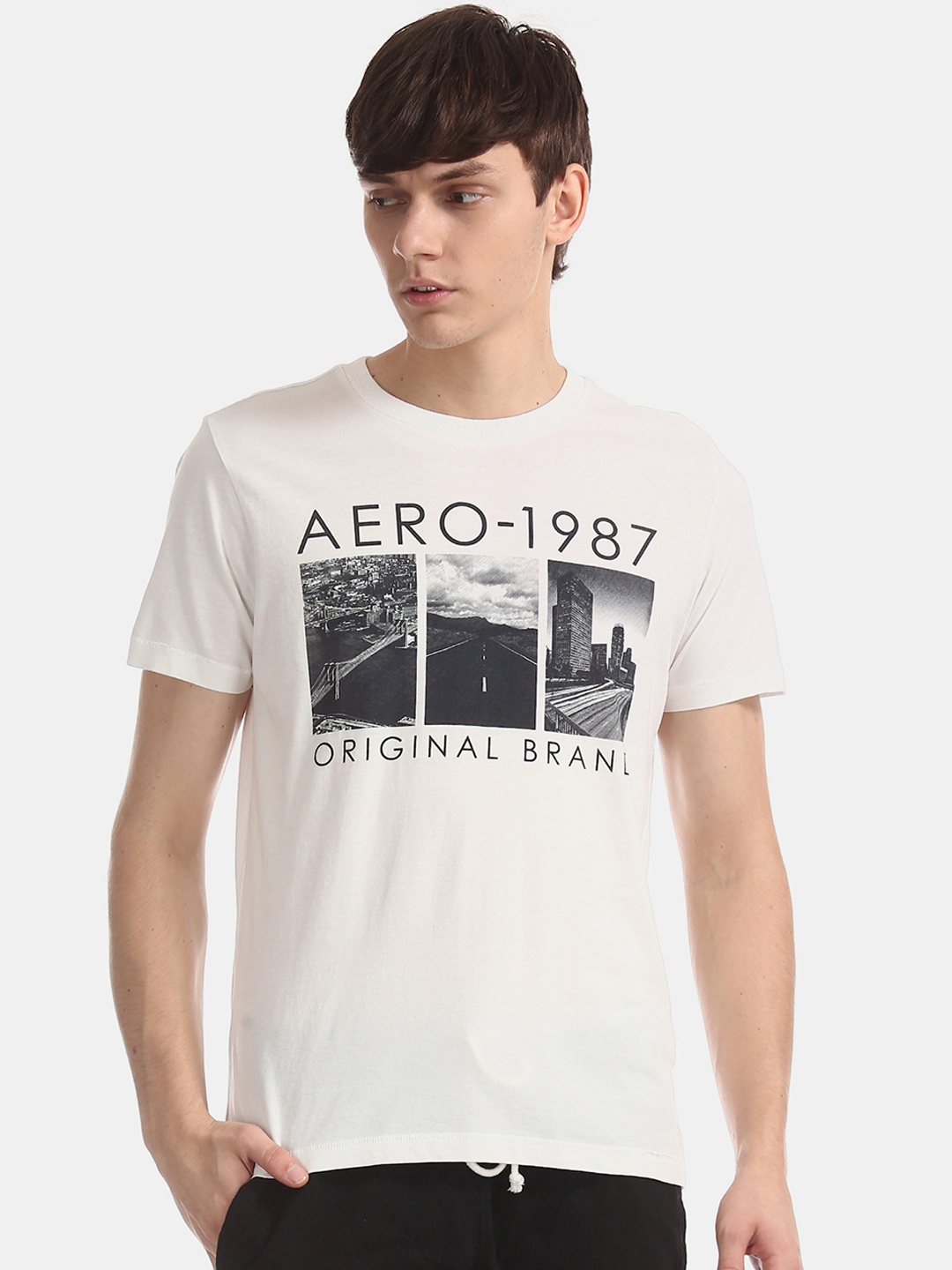 

Aeropostale Men White Printed Round Neck Pure Cotton T-shirt