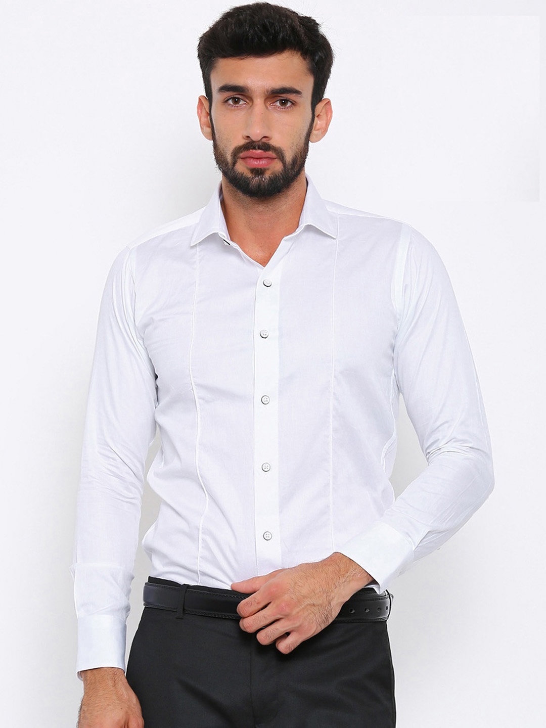 

Shaftesbury London Men White Smart Slim Fit Solid Semiformal Shirt