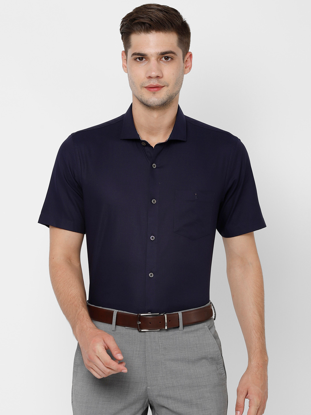 

SIMON CARTER LONDON Men Navy Blue Regular Fit Solid Formal Shirt