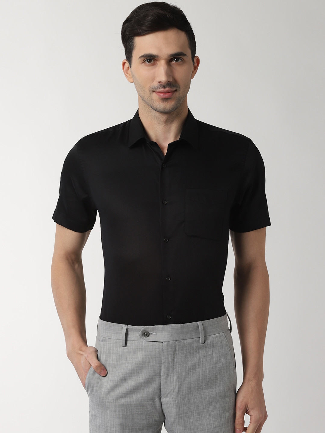 

Peter England Men Black Slim Fit Solid Formal Shirt