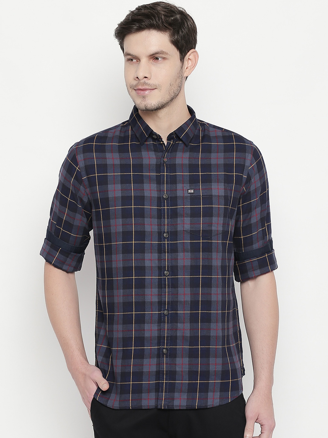 

BYFORD by Pantaloons Men Navy Blue & Grey Slim Fit Checked Casual Shirt