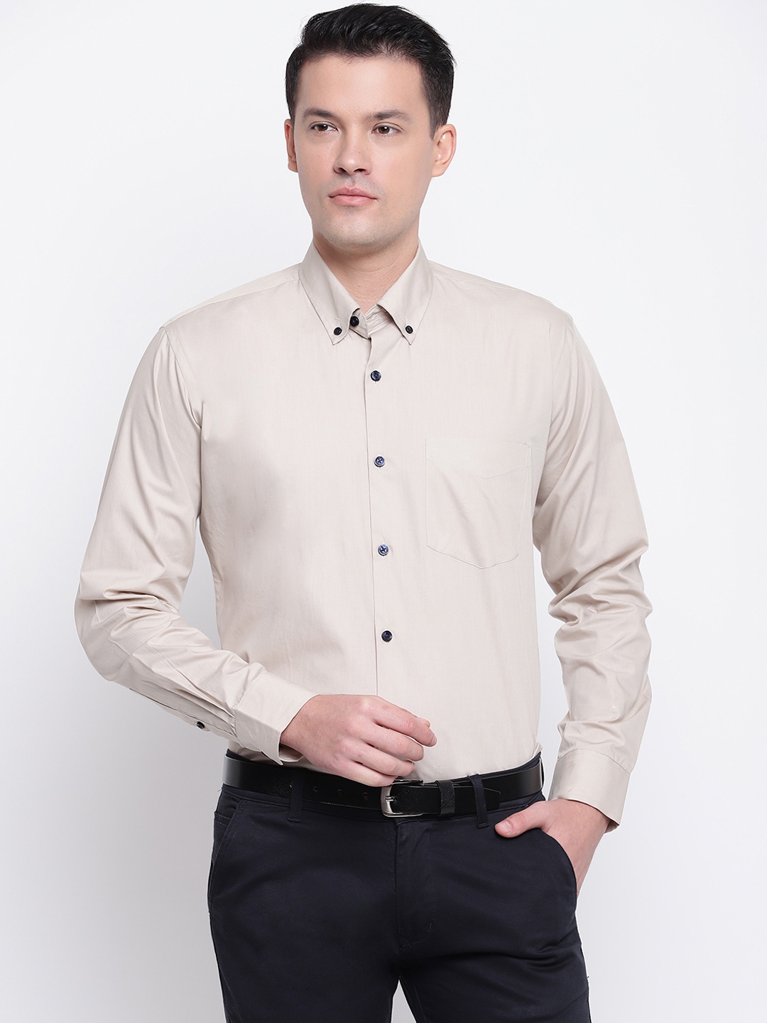 

Hancock Men Beige Slim Fit Solid Formal Shirt
