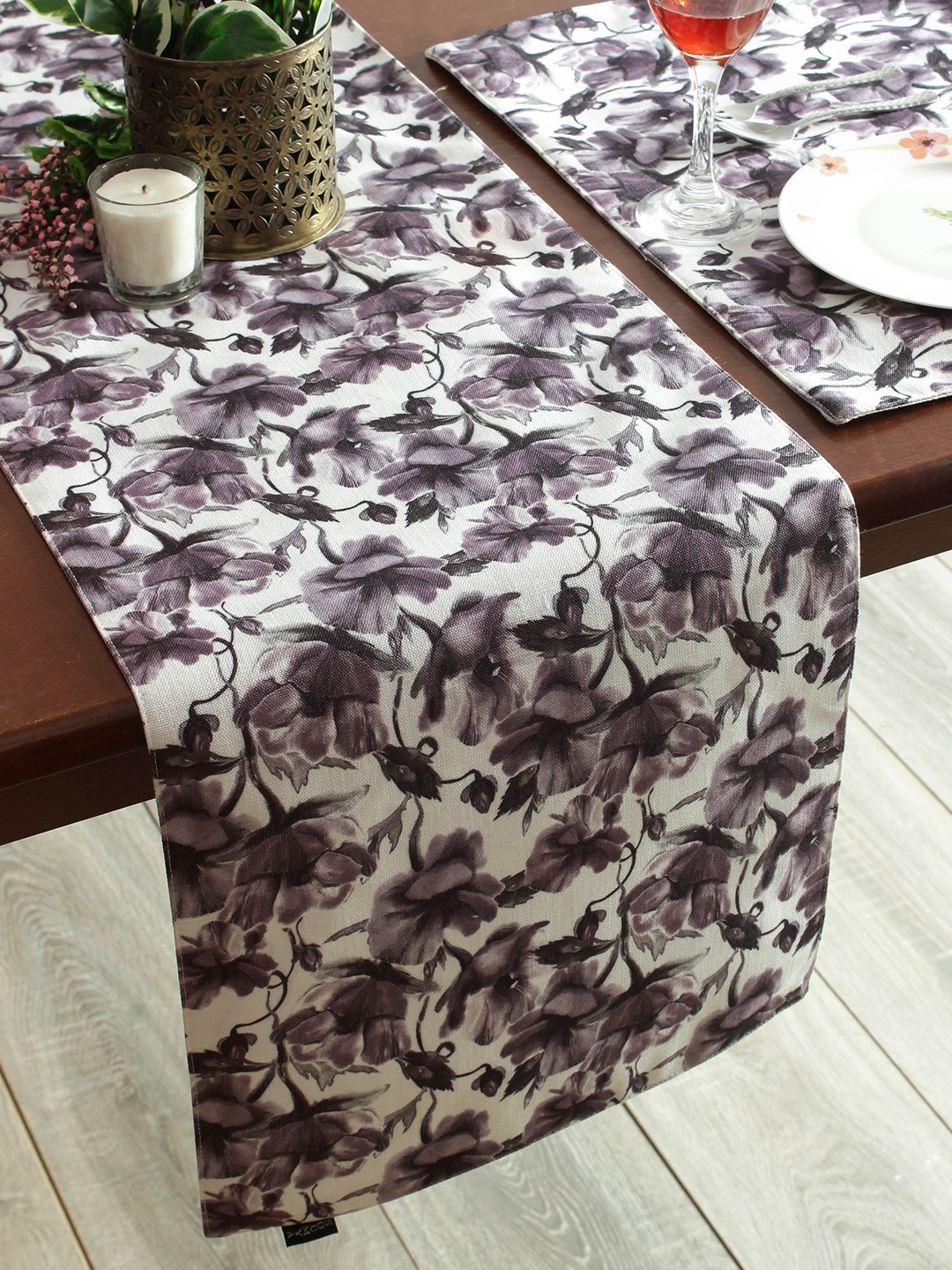 

Soumya Set of 7 Grey Printed 6 Seater Table Placemats With Runner