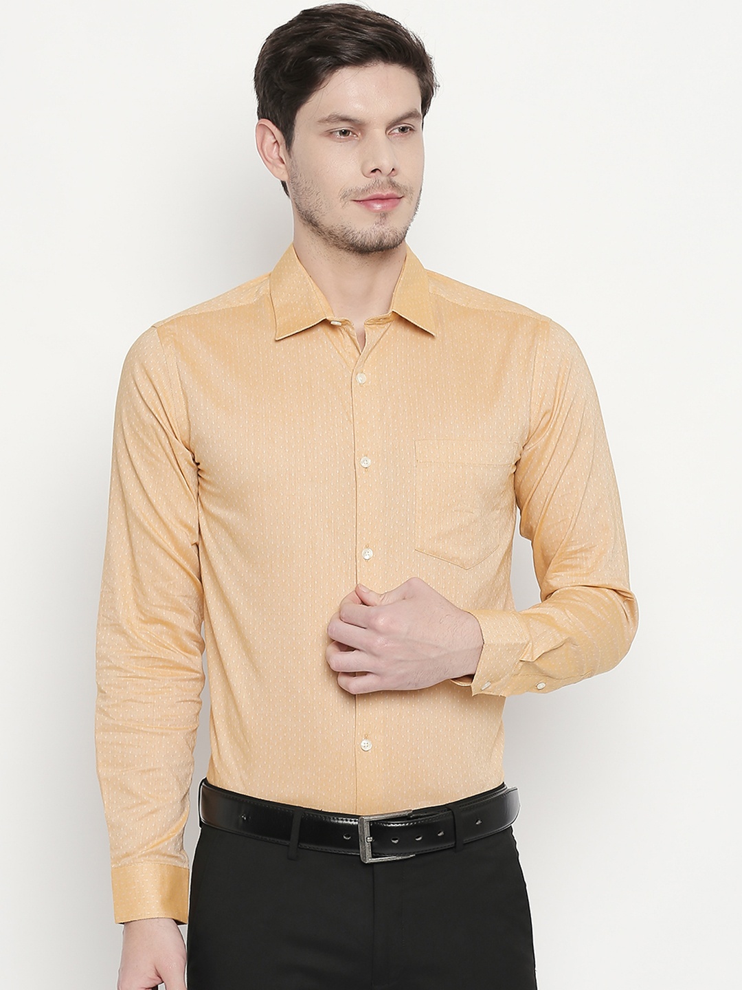 

RICHARD PARKER by Pantaloons Men Beige Slim Fit Self Design Formal Shirt