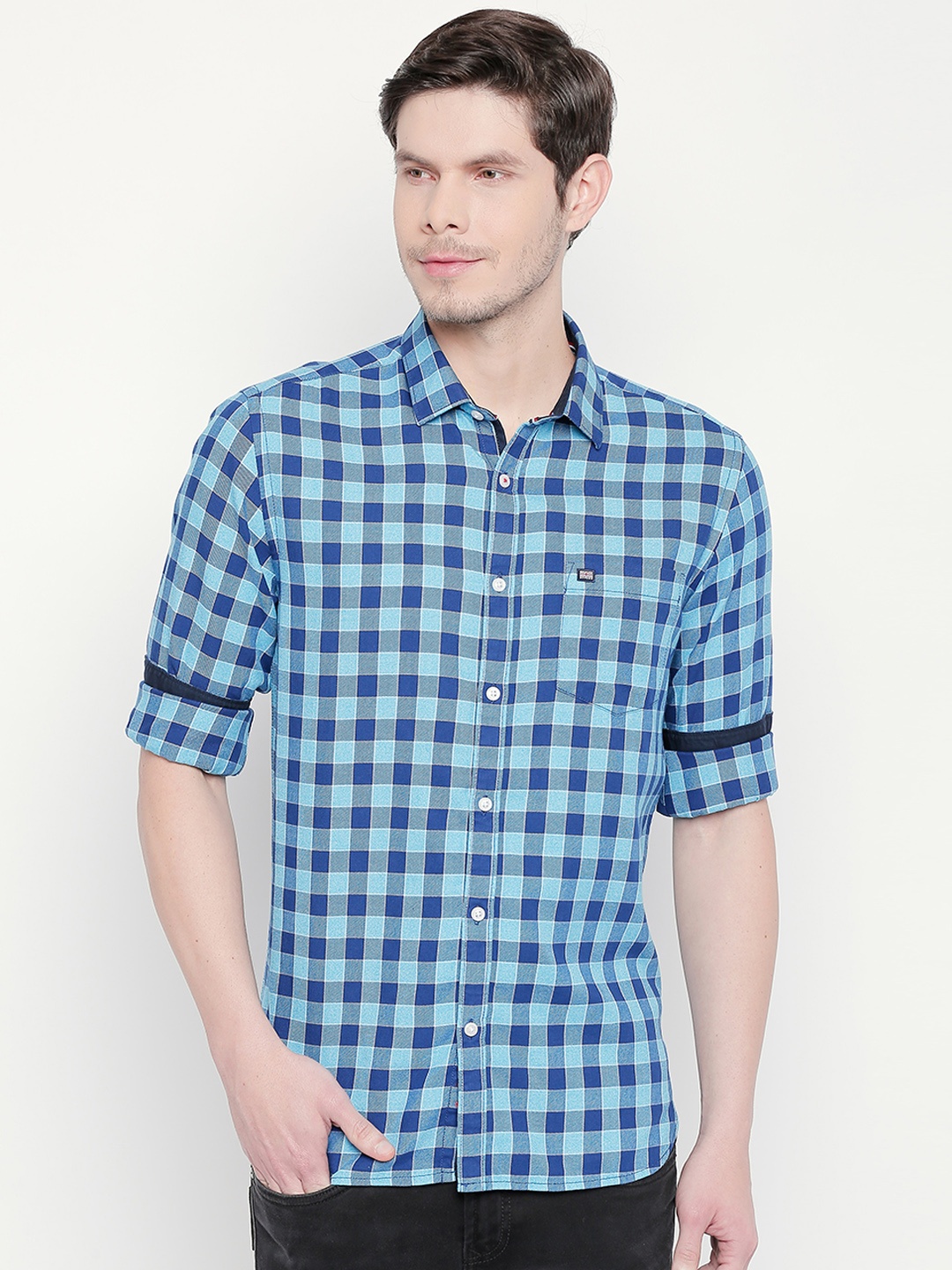

BYFORD by Pantaloons Men Blue Slim Fit Checked Casual Shirt