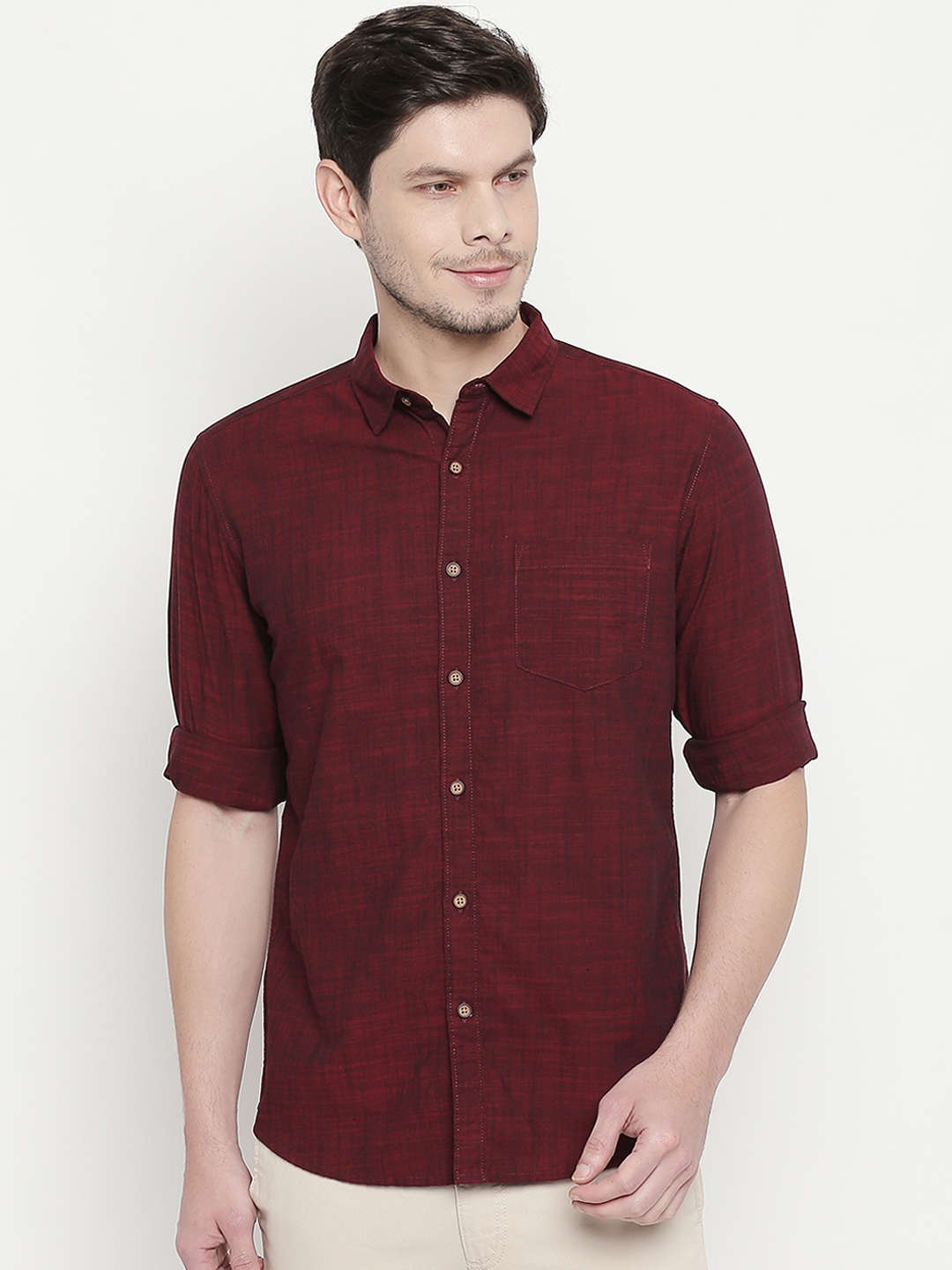 

BYFORD by Pantaloons Men Red Slim Fit Self Design Casual Shirt