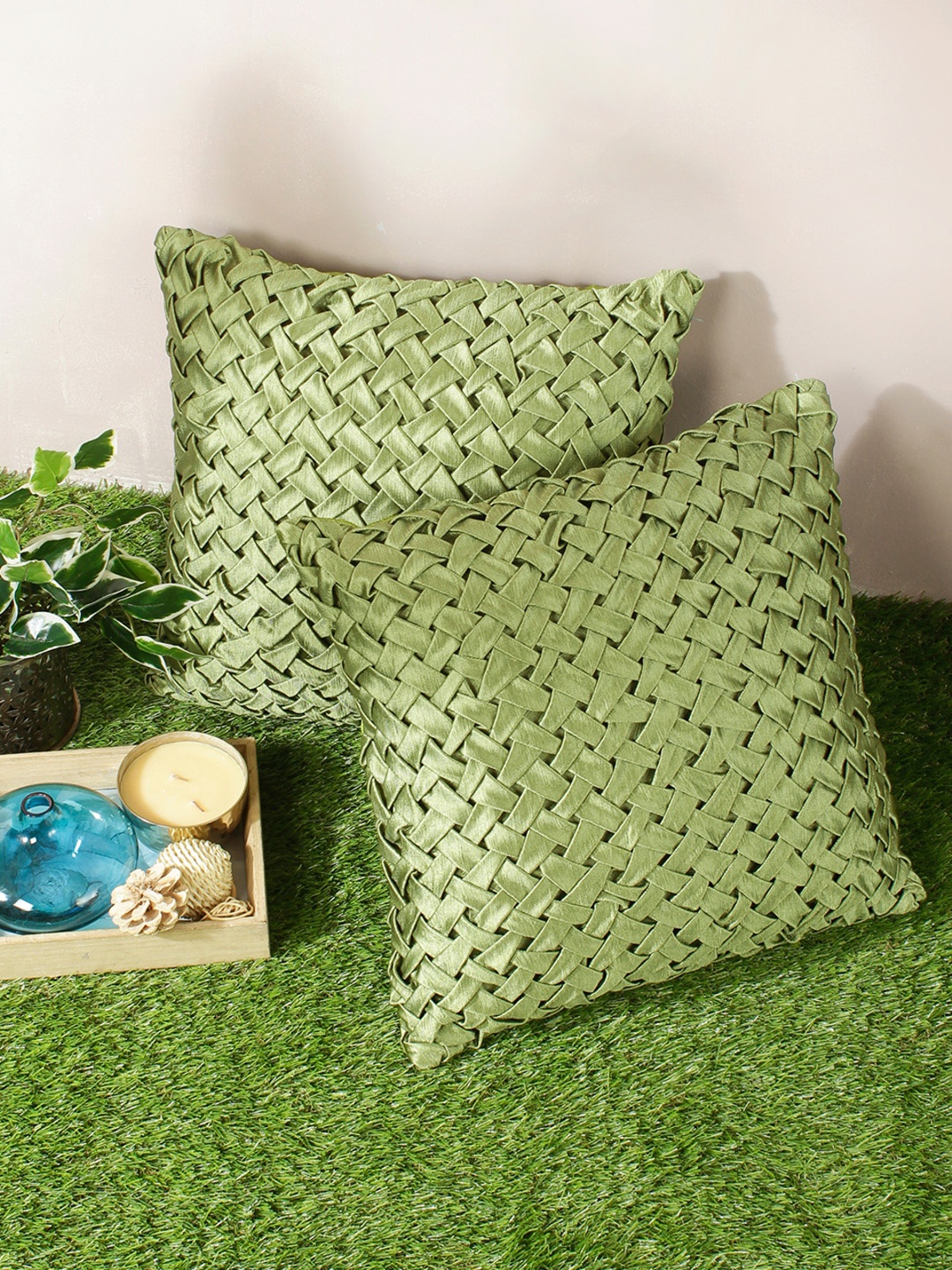 

ROMEE Green Set of 2 Geometric Square Cushion Covers