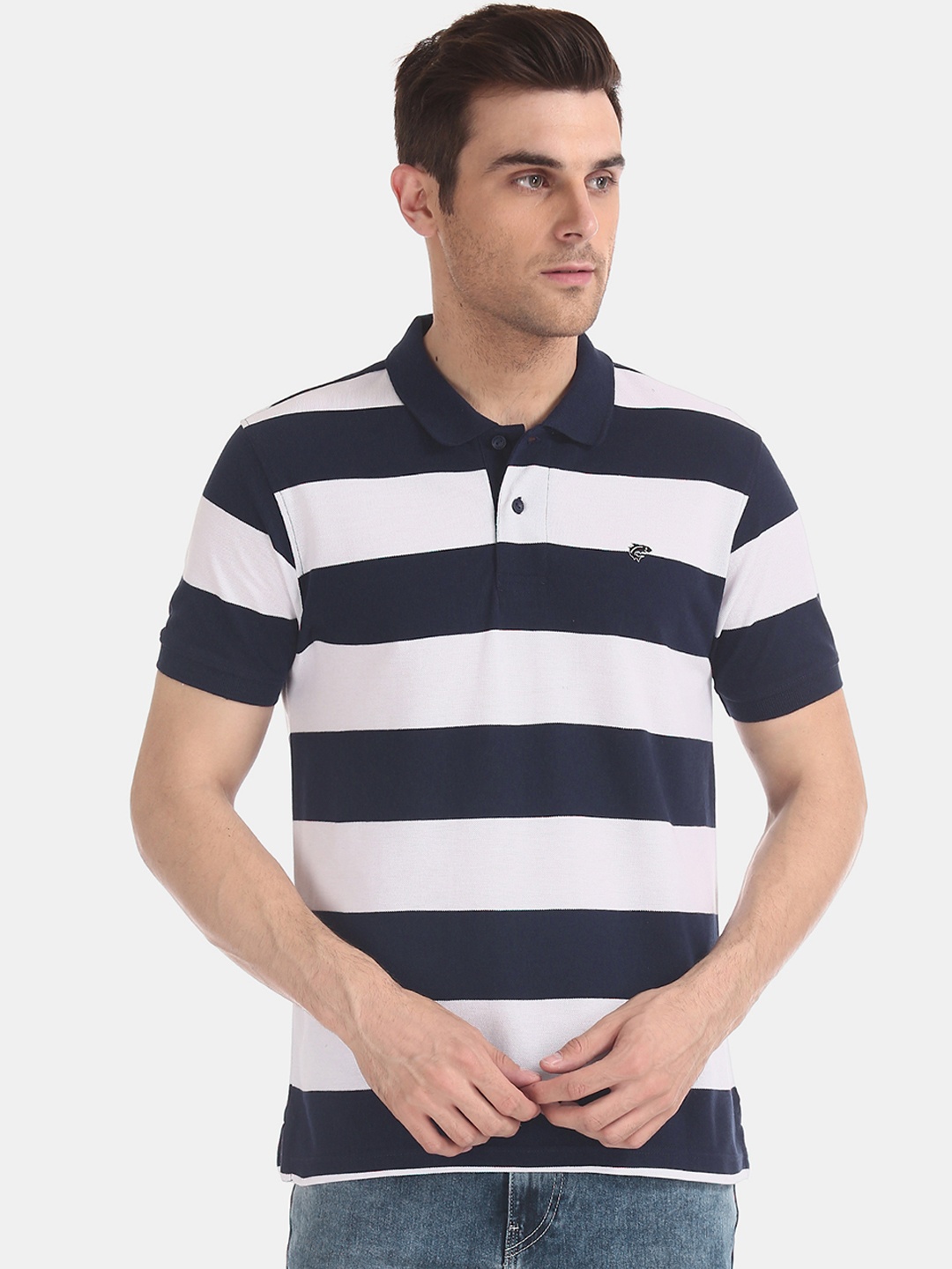 

Ruggers Men Blue & White Striped Polo Collar T-shirt
