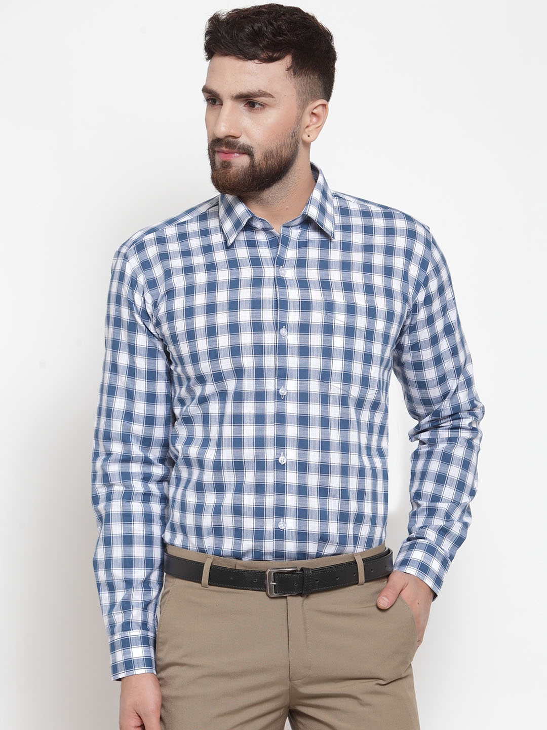 

Hancock Men Blue & White Slim Fit Checked Semiformal Shirt
