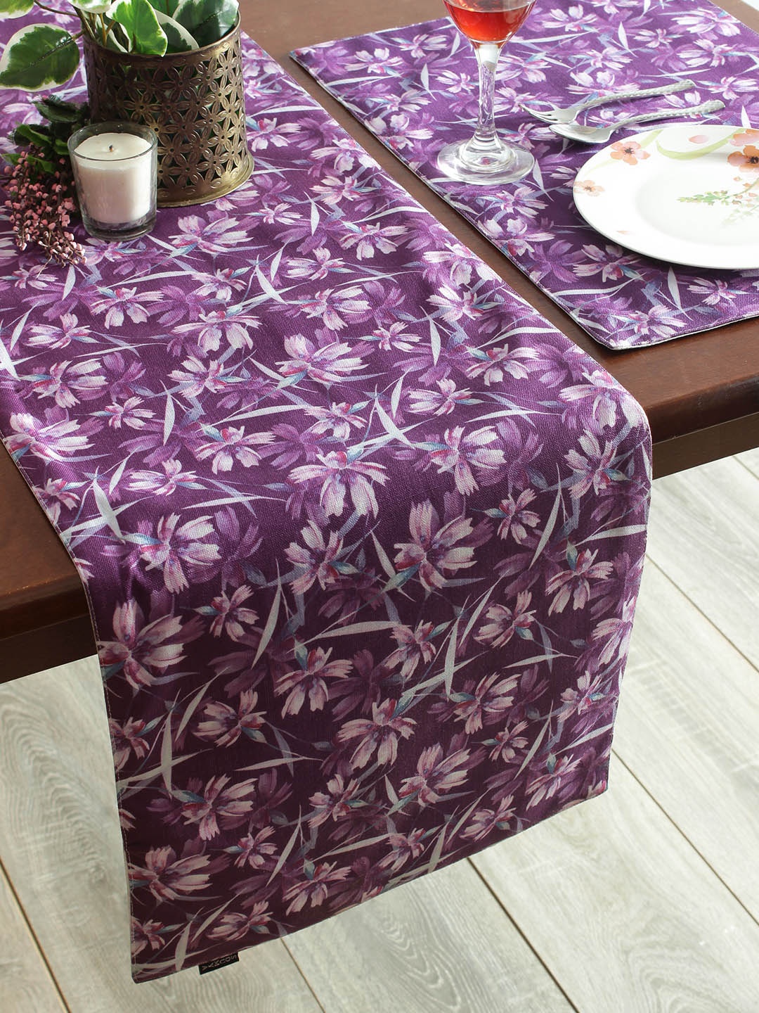 

Soumya Set of 7 Purple Printed 6 Seater Table Placemats With Runner