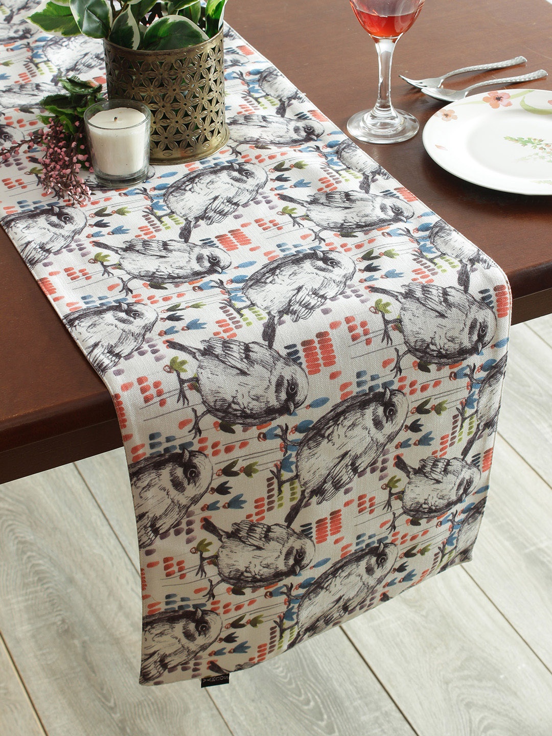 

Soumya Multicoloured Printed 200TC 6-Seater Table Runner, Multi
