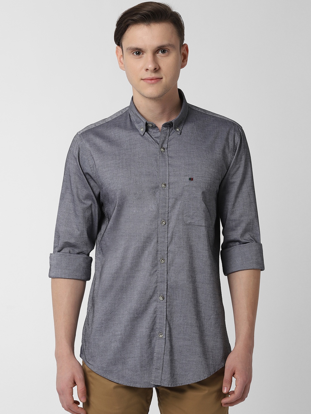 

Peter England Casuals Men Grey Slim Fit Solid Casual Shirt