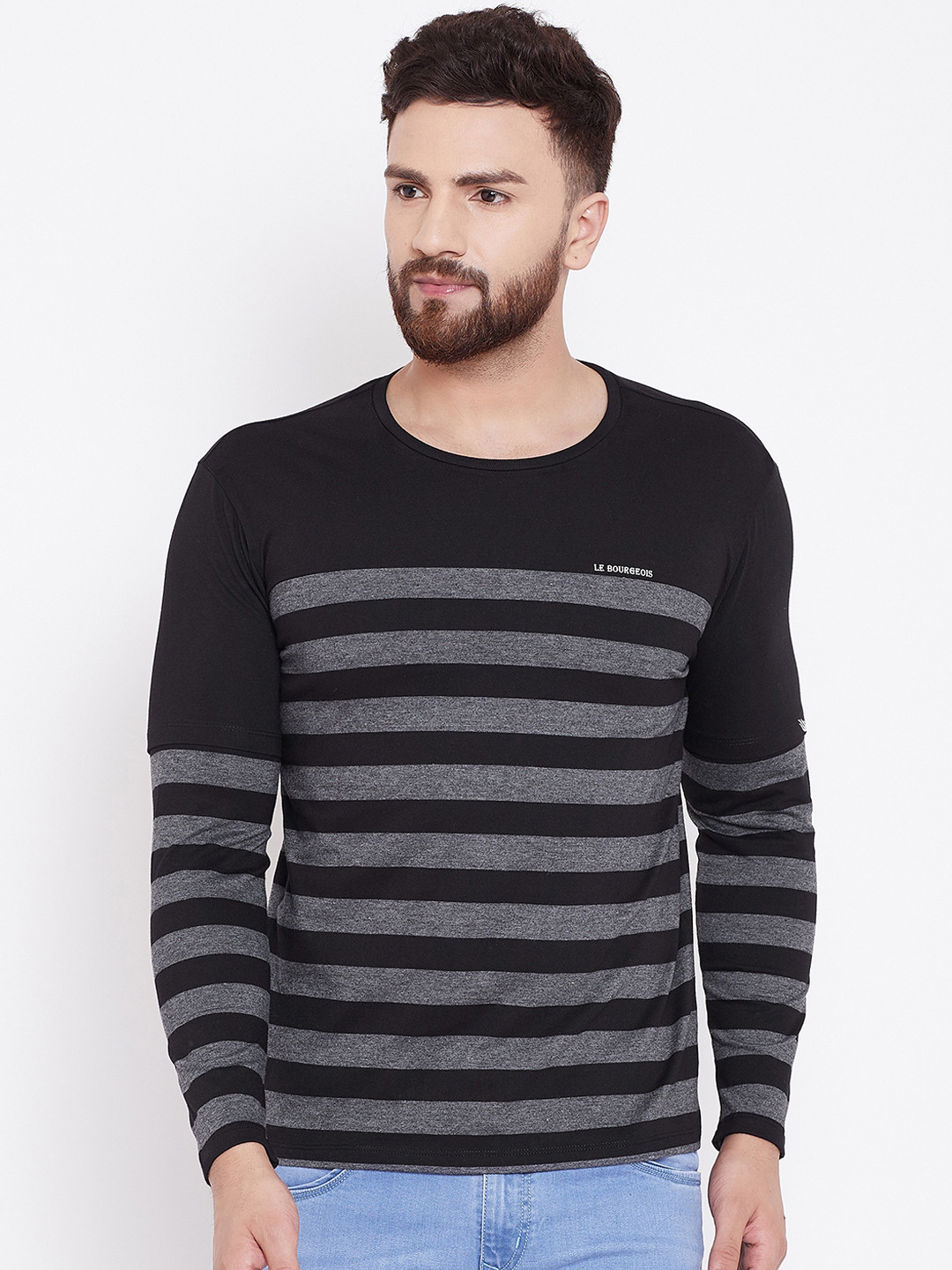 

LE BOURGEOIS Men Black Striped Round Neck T-shirt