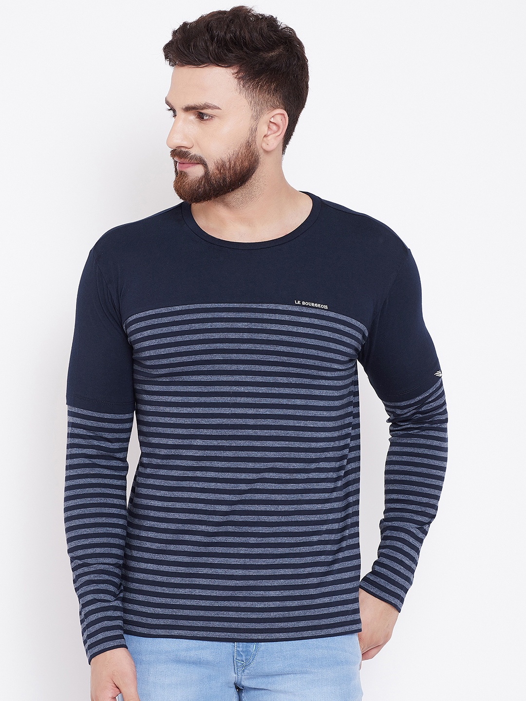 

LE BOURGEOIS Men Navy Blue Striped Round Neck T-shirt