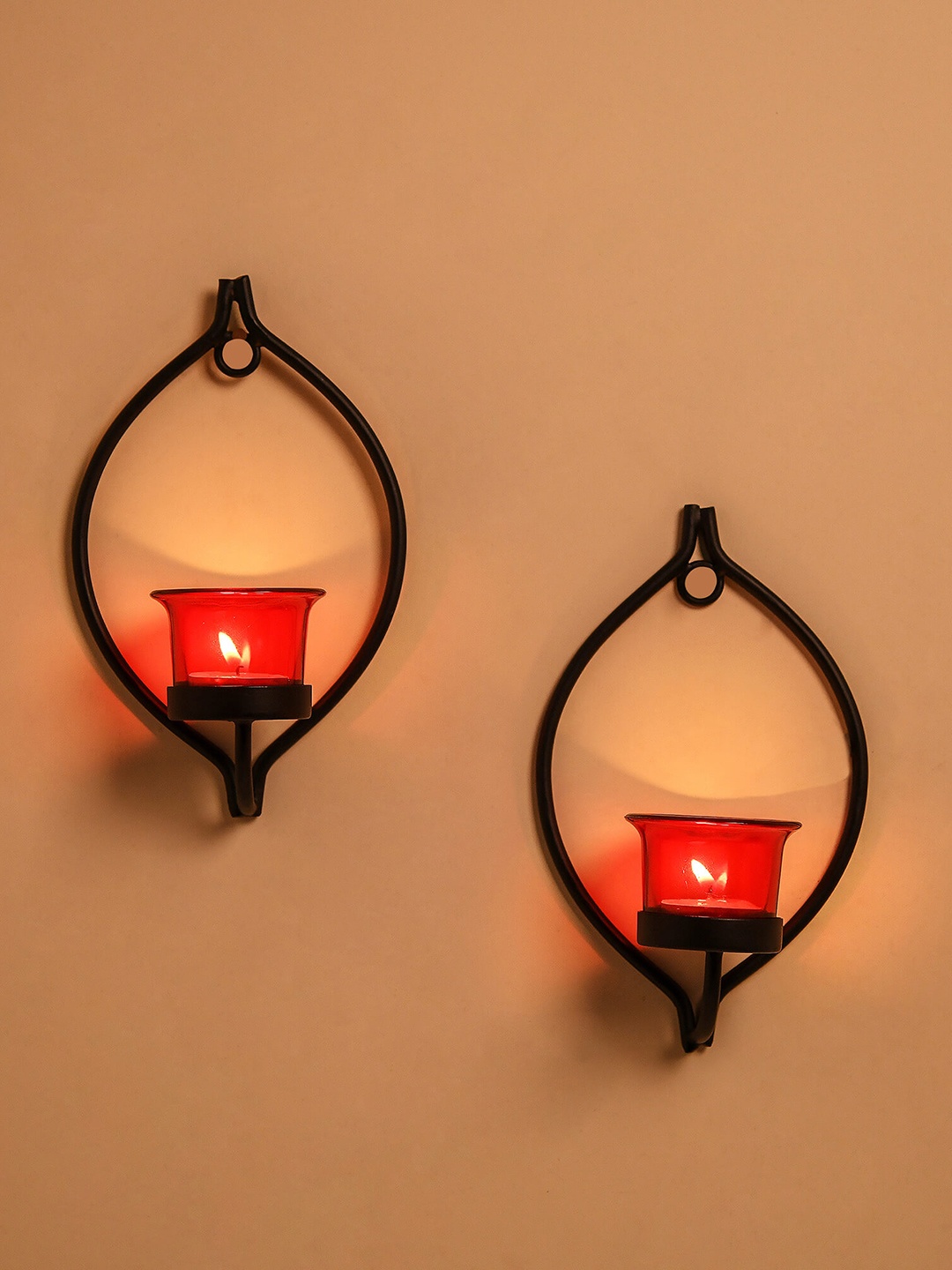 

Homesake Set of 2 Black & Red Candle Holders