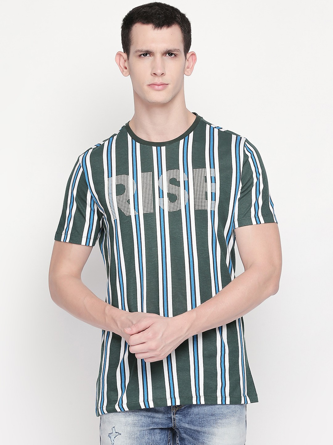 

SF JEANS by Pantaloons Men Green White Striped Round Neck Pure Cotton T-shirt