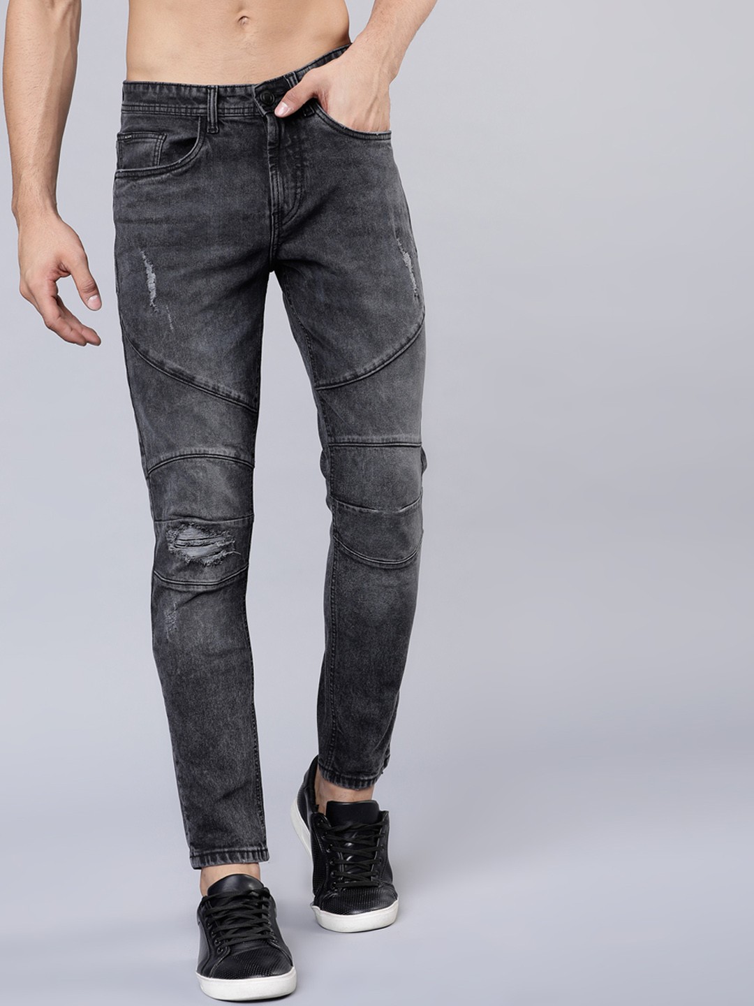 

HIGHLANDER Men Black Tapered Fit Mid-Rise Mildly Distressed Stretchable Jeans