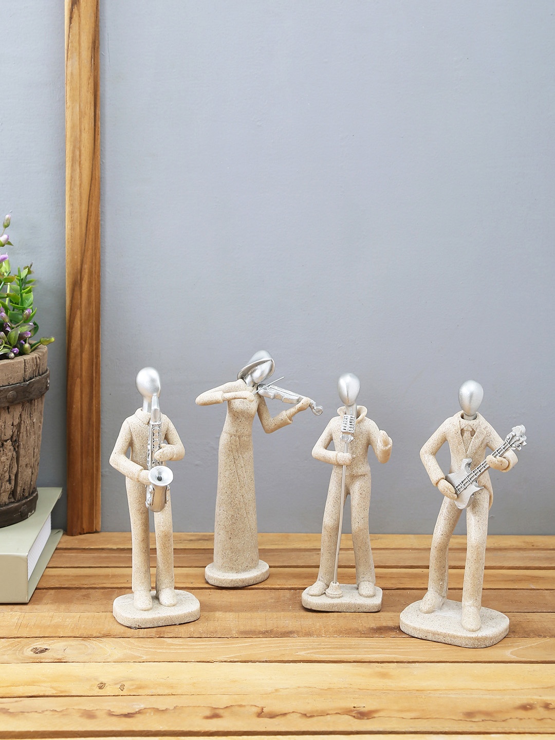 TAYHAA Beige Set of 4 Joyous Band Members Statues