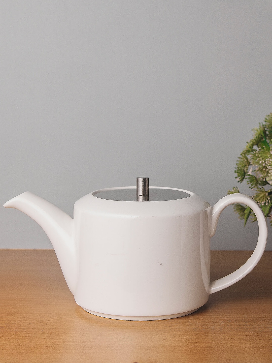 

Homesake White Porcelain Large Tea Kettle With Steel Lid