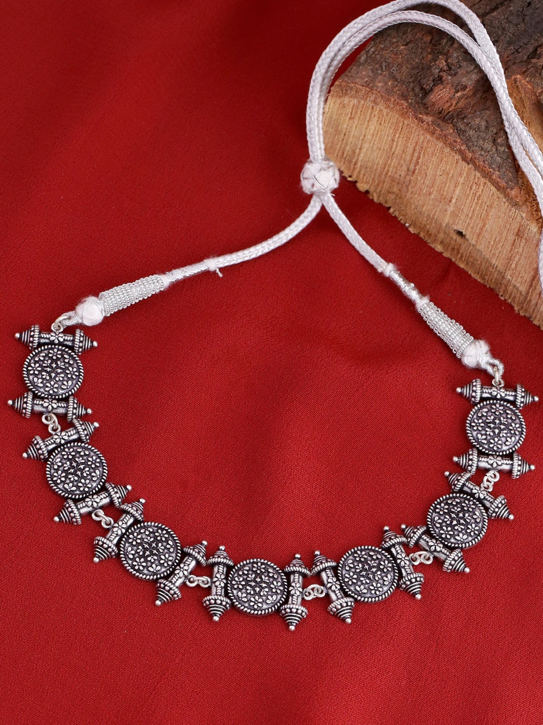 

Voylla Silver Plated Oxidised Necklace