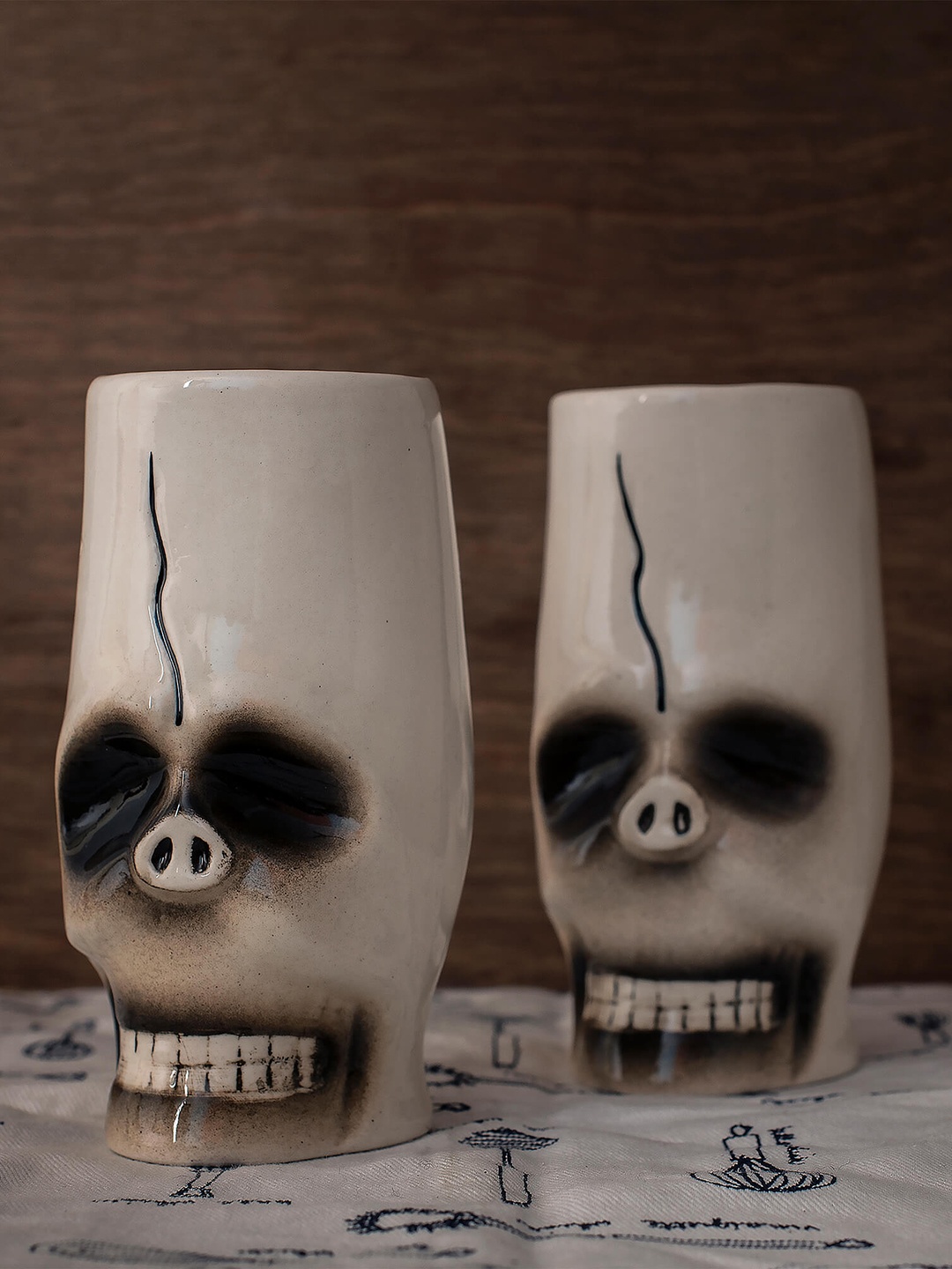 

Homesake Set of 2 White & Brown Ceramic Skull Beer Mug