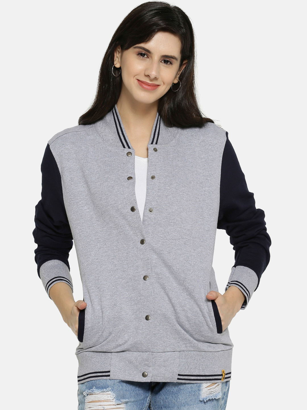 

Campus Sutra Women Grey Solid Sweatshirt
