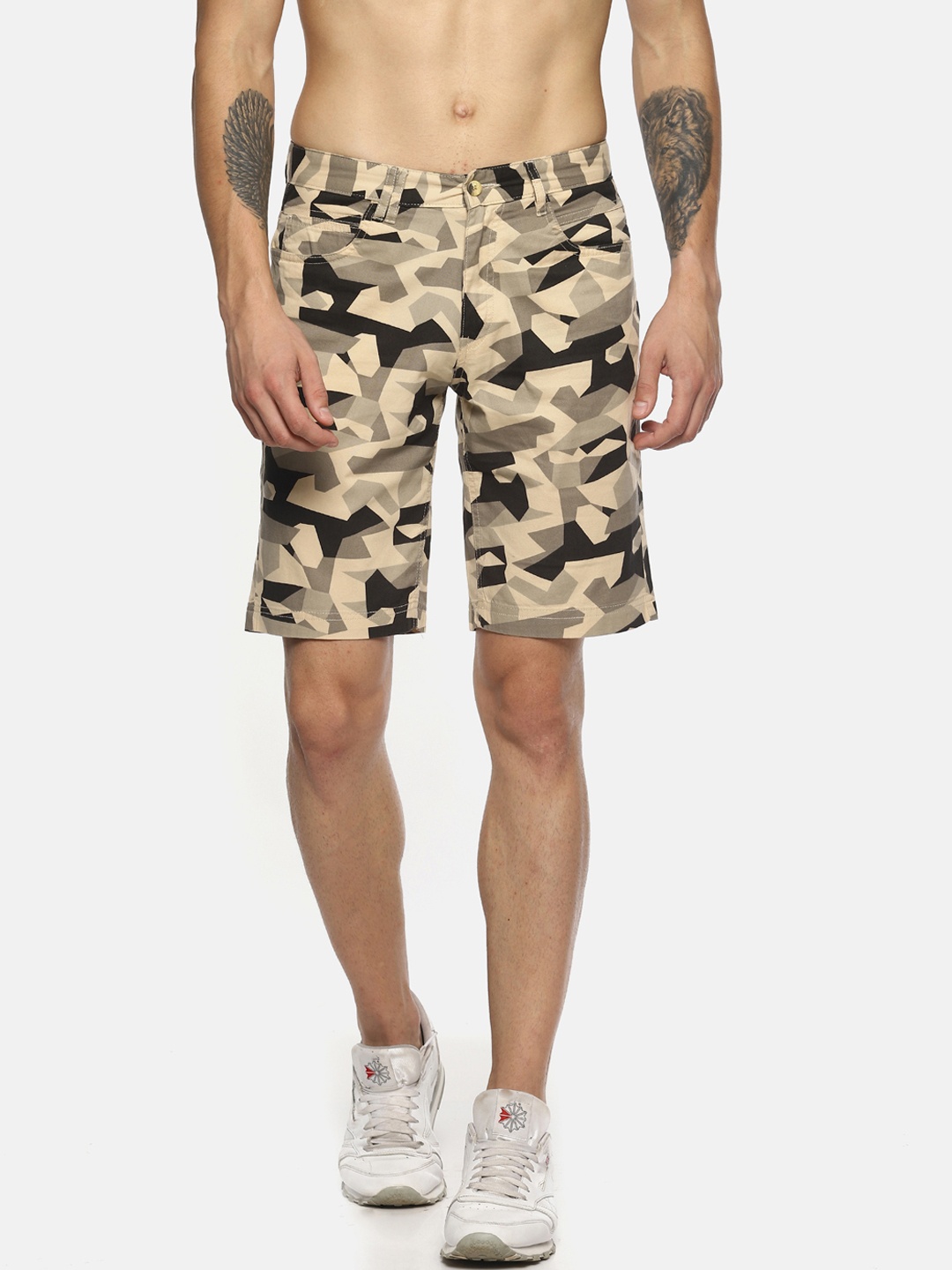 

IVOC Men Beige Printed Slim Fit Regular Shorts