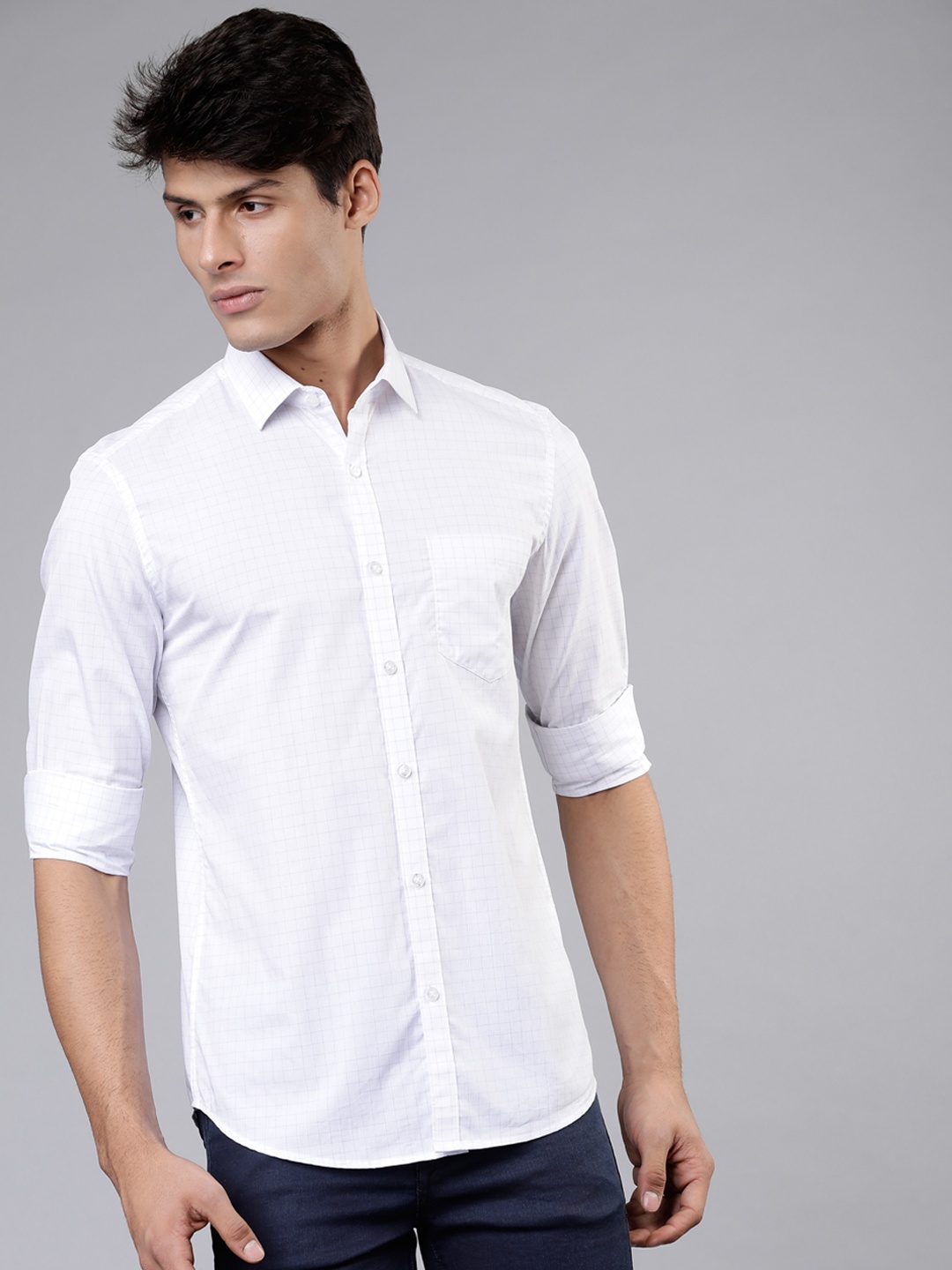 HIGHLANDER Men White & Blue Slim Fit Checked Casual Shirt