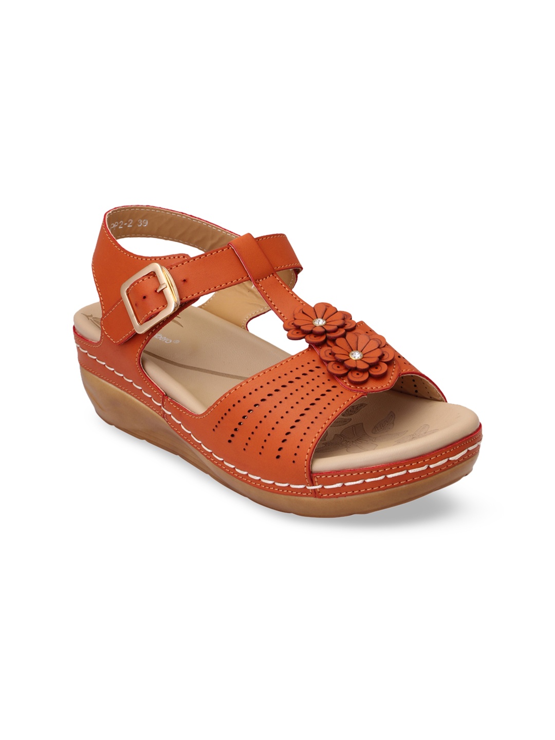 pelle albero Women Orange Solid Sandals