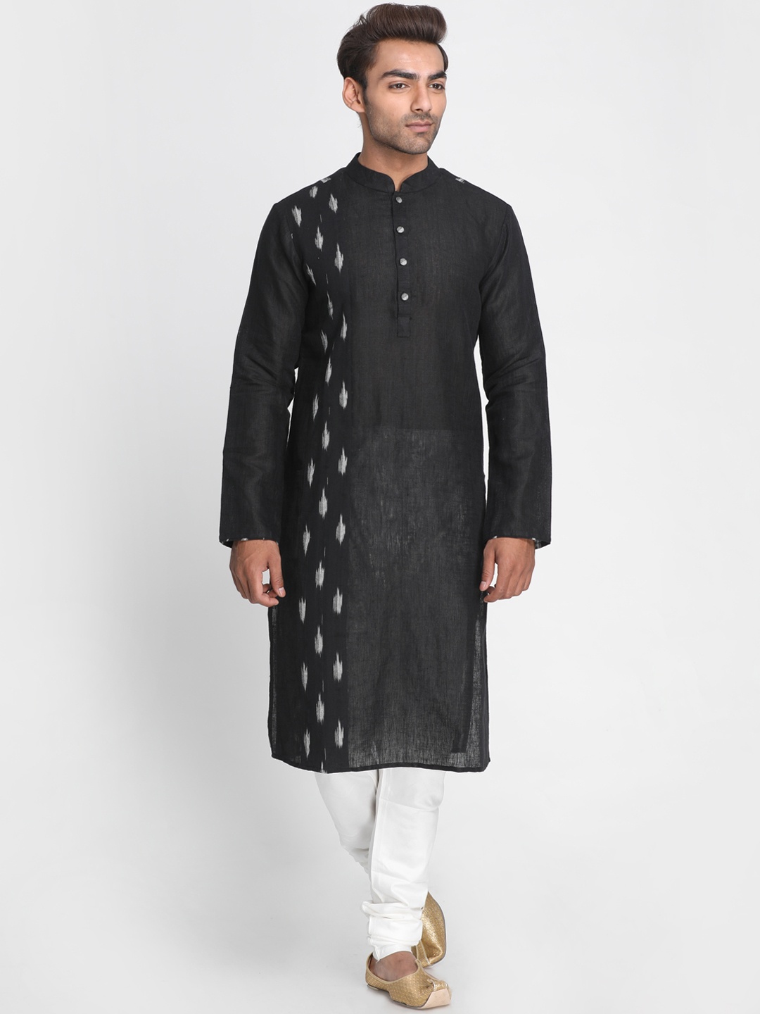 

Nakshi Men Black Printed Straight Kurta